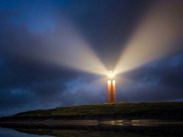 Deer Hollow Bay Lighthouse